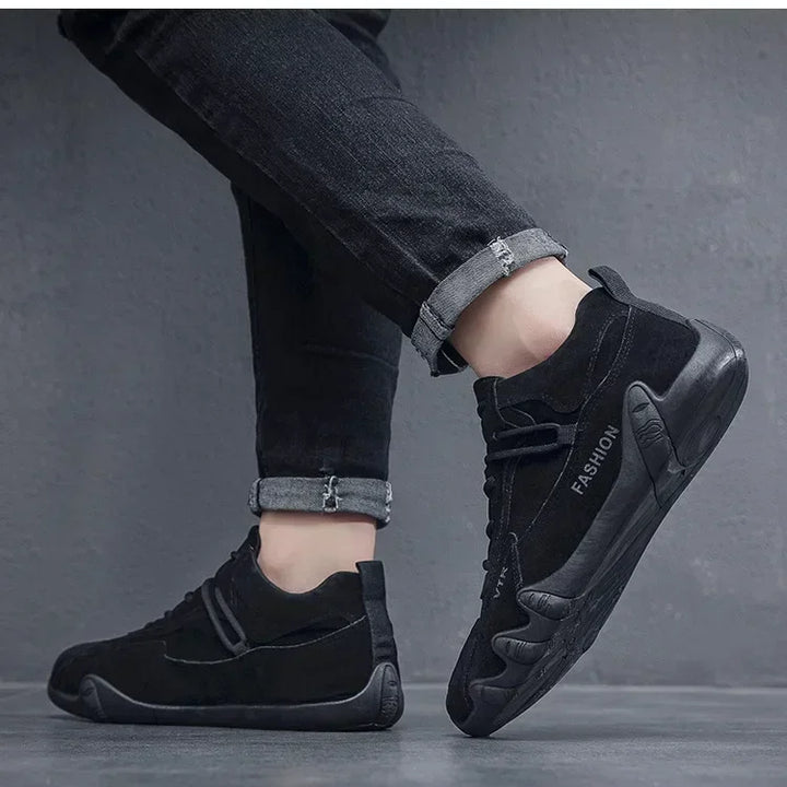 Men's breathable and anti slip work shoes, fashionable sports shoes, men's outdoor hiking shoes, skateboarding shoes