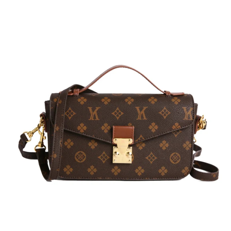 Luxury Women's Tote Bag Made Of Fine Leather Boasting Casual Vintage And Paris Trendy Chic Look