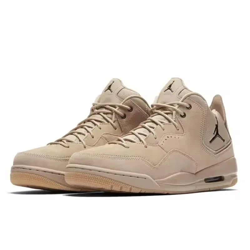 Jordan Courtside 23 trendy, shock-absorb